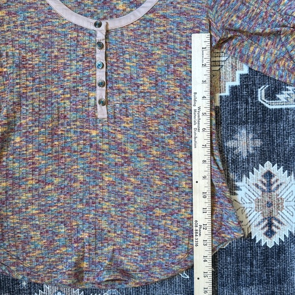 By Anthropologie Women’s Puff Long Sleeve Knit 1/4 Button Down Henley Size Small - Picture 14 of 16
